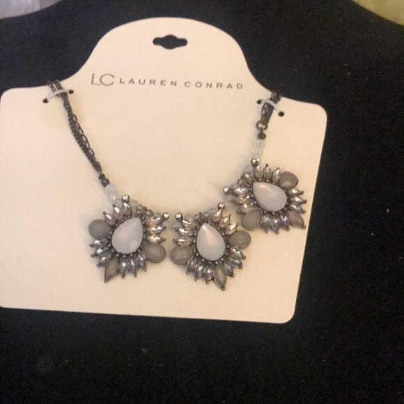 Lc Lauren Conrad bead design